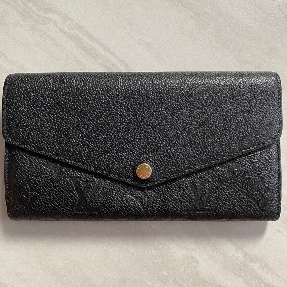 ❌SOLD❌ Louis Vuitton Empreinte Sarah Wallet